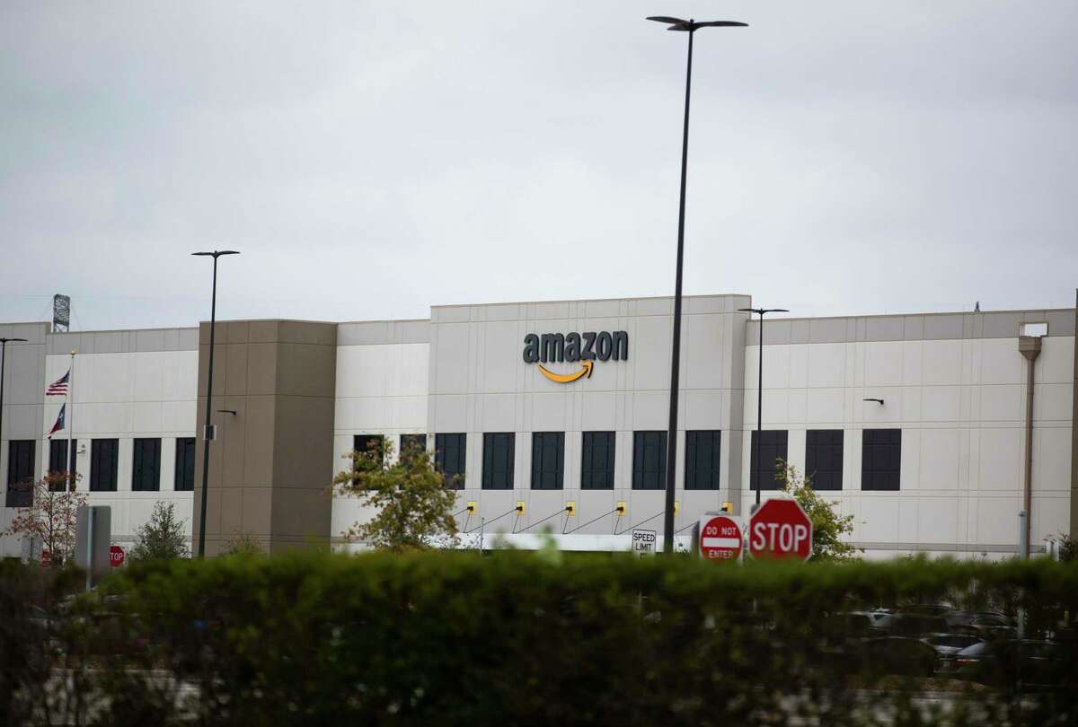 Amazon fulfillment center at I-45 and Beltway 8 on Friday, Jan. 10, 2020, in Greenspoint.