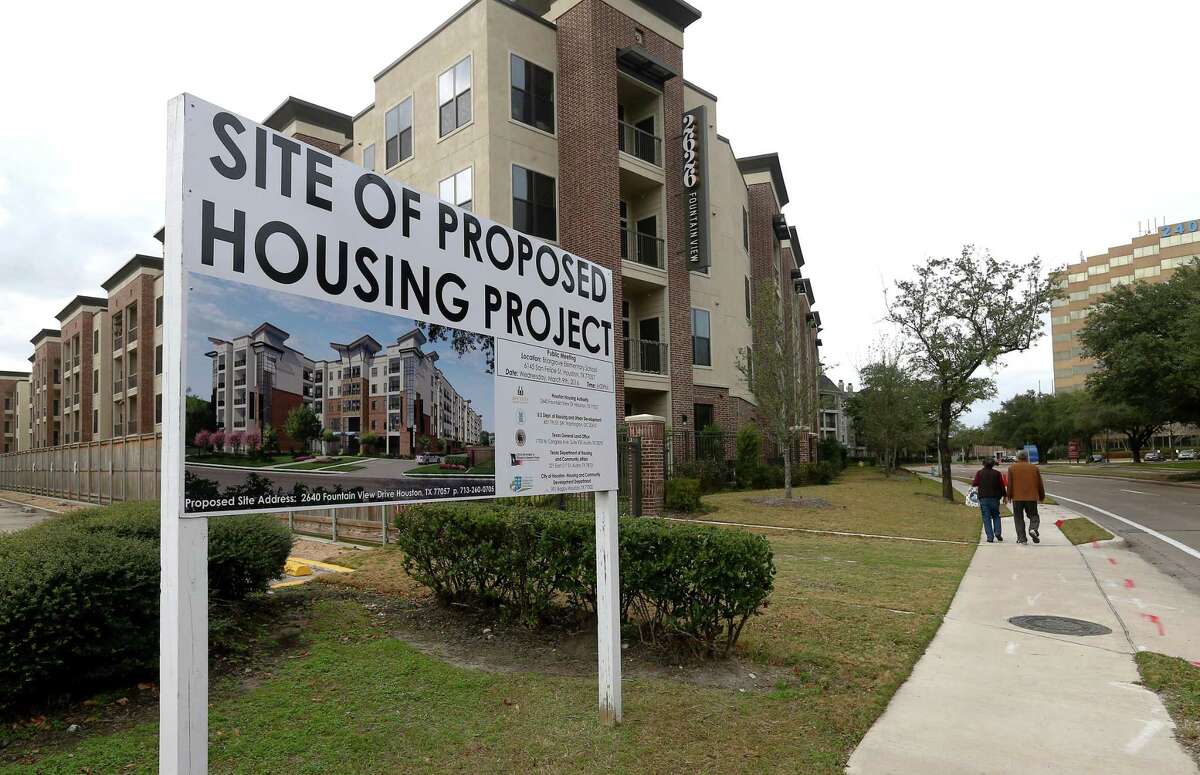 The location of a proposed and later-rejected Houston Housing Authority subsidized-housing complex, at 2640 Fountain View Drive, is seen Monday, Jan. 16, 2017, in Houston. ( Jon Shapley / Houston Chronicle )