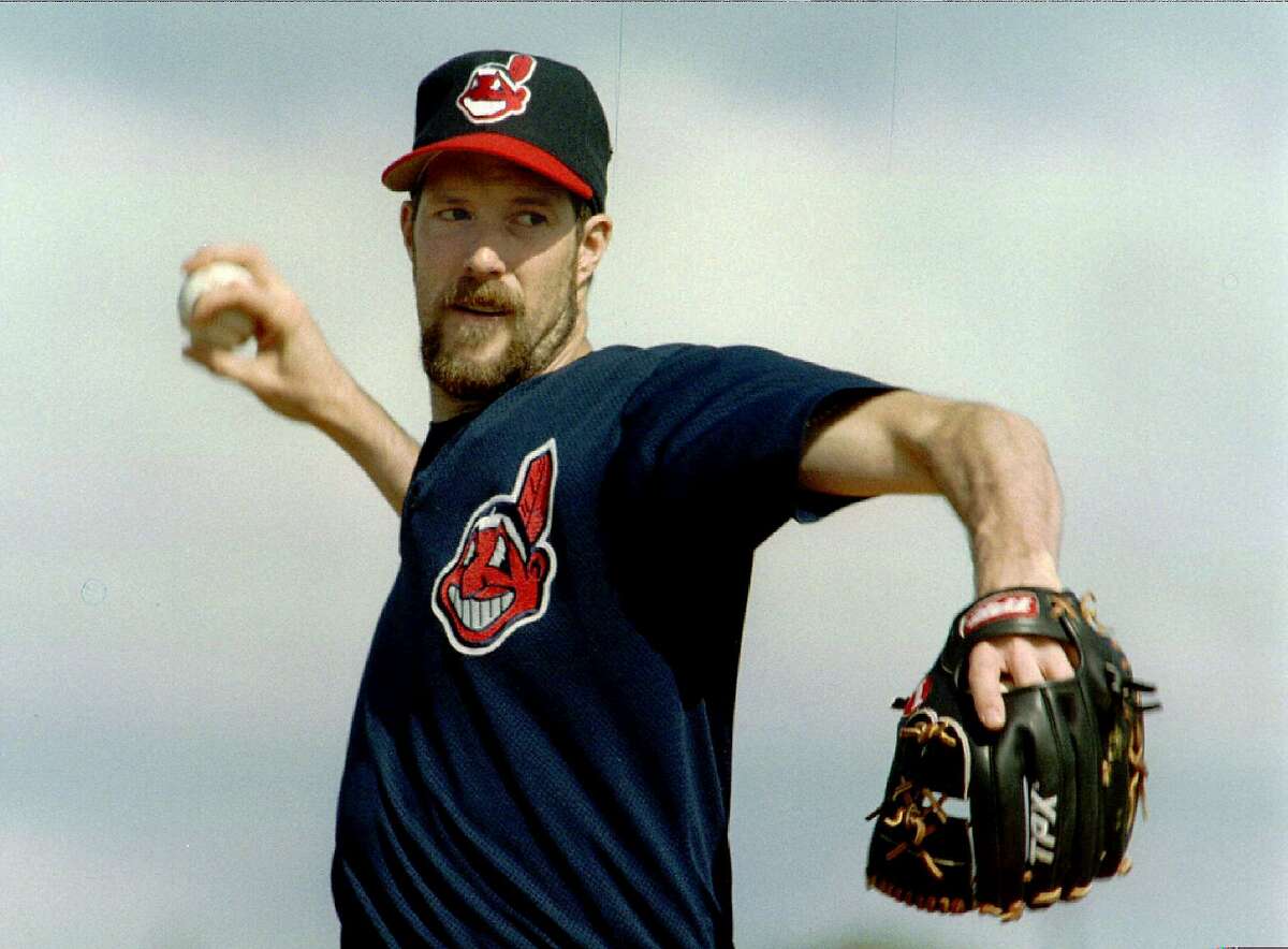 LAL01:SPORT BASEBALL:WINTER HAVEN,FLORIDA,20FEB97 - Cleveland Indians pitcher Jack McDowell throws at the club's spring training camp February 20 in Winter Haven, Florida. McDowell was 13-9 last year for the Indians. jls/Photo by Michael Wilson REUTERS
