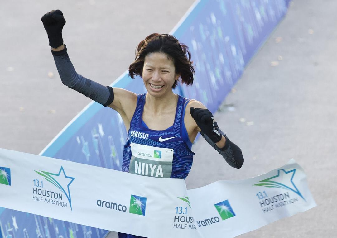 Hitomi Niiya sets Japanese standard in half marathon