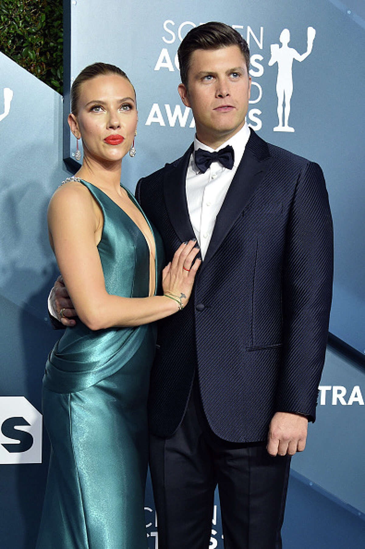 Scarlett Johansson and Colin Jost attend the 26th Annual Screen Actors Guild Awards at The Shrine Auditorium on January 19, 2020 in Los Angeles, California. 721430 (Photo by Gregg DeGuire/Getty Images for Turner)