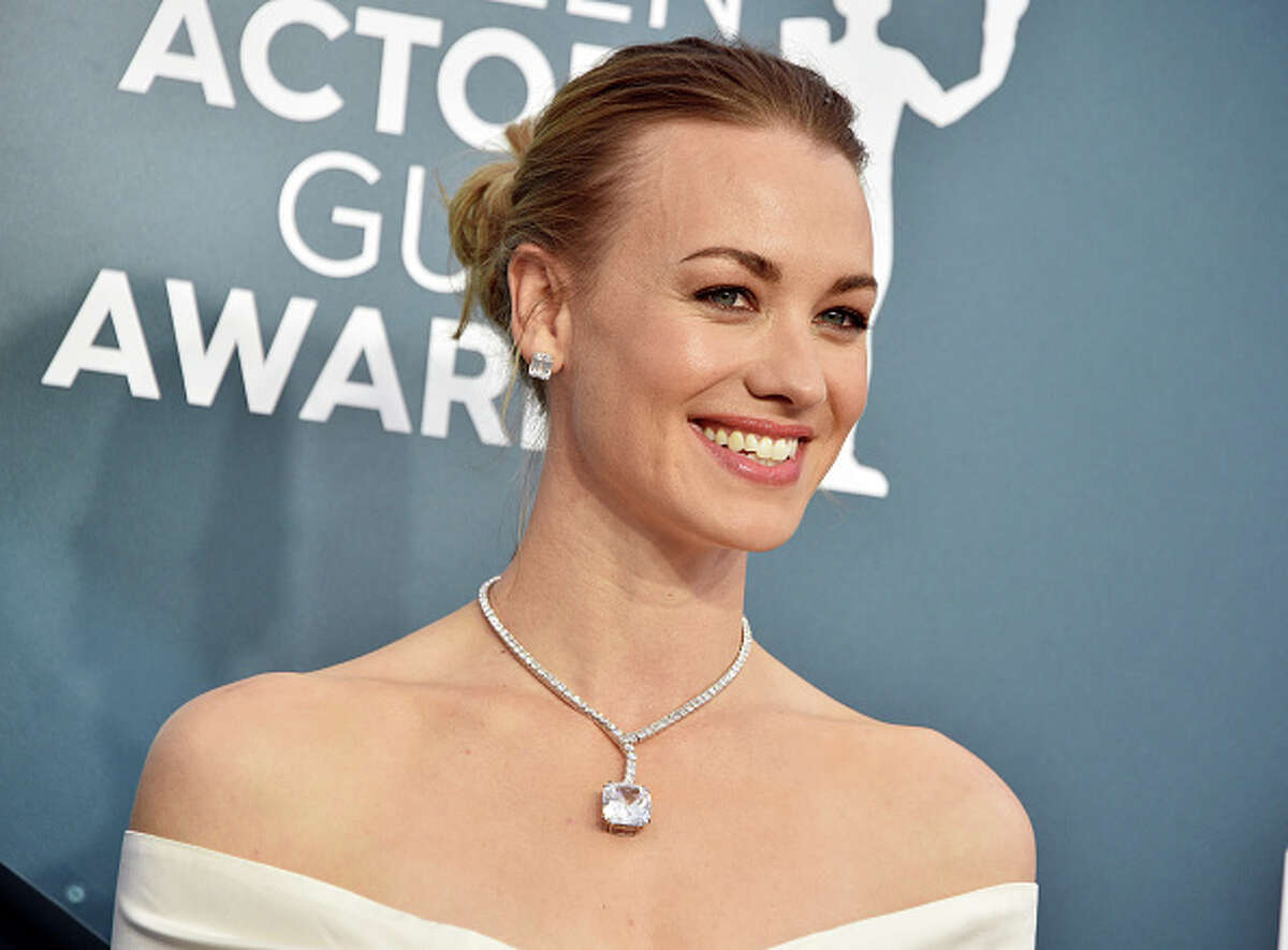 Yvonne Strahovski attends the 26th Annual Screen Actors Guild Awards at The Shrine Auditorium on January 19, 2020 in Los Angeles, California. 721430 (Photo by Gregg DeGuire/Getty Images for Turner)