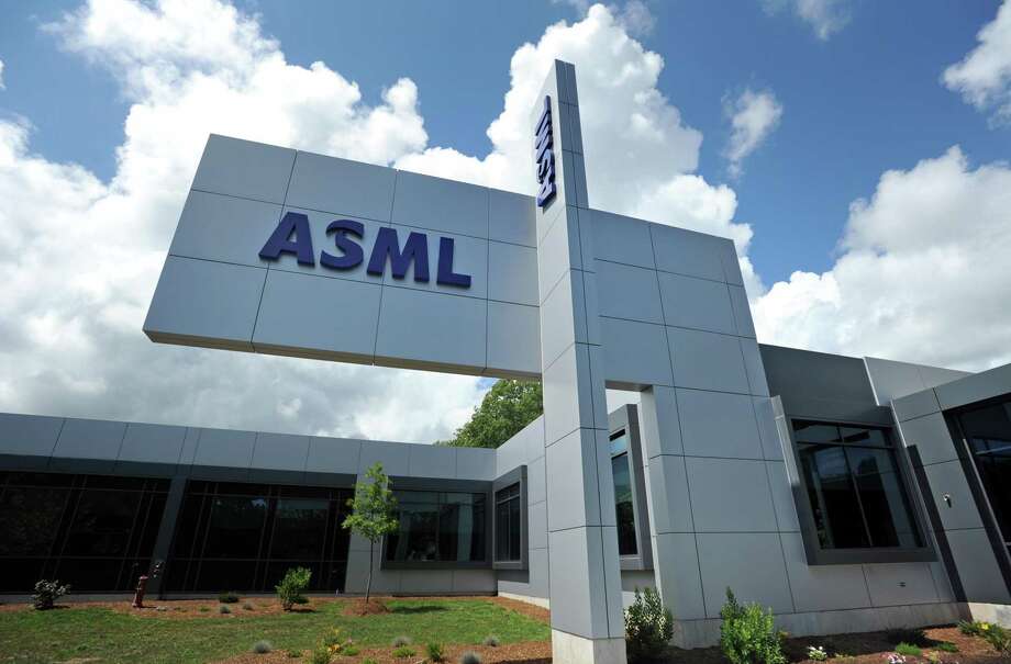 Asml. Нидерланды ASML. ASML компания Голландия. Завод ASML В Голландии. Голландия Вельдховен ASML.