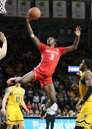 Uh Moves Into Basketball Top 25 Poll Baylor At No 1