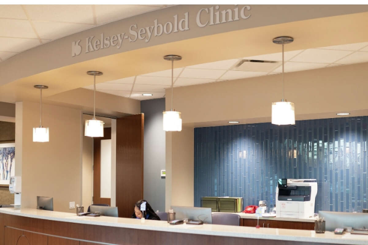 KelseySeybold Clinic opens Kingwood clinic