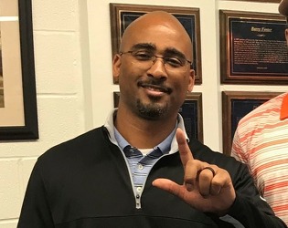 Clear Brook Hires Duncanville Dc John Towels Iii As New Football