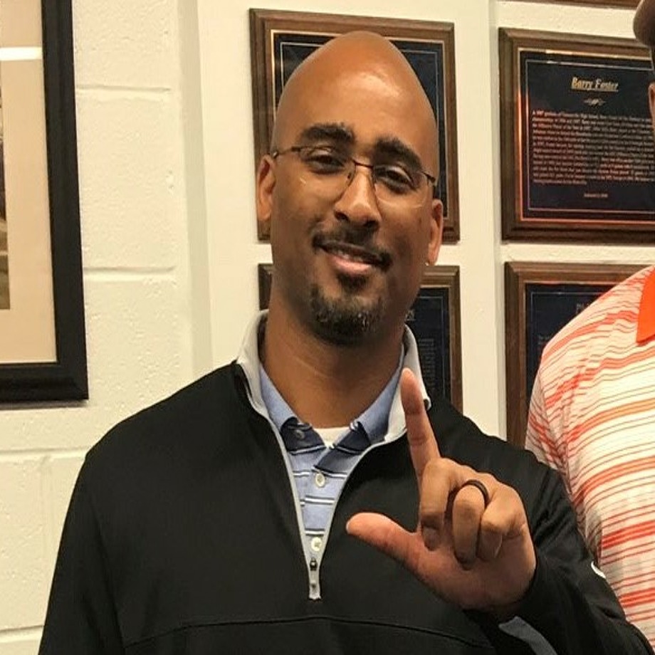 Clear Brook Hires Duncanville Dc John Towels Iii As New Football