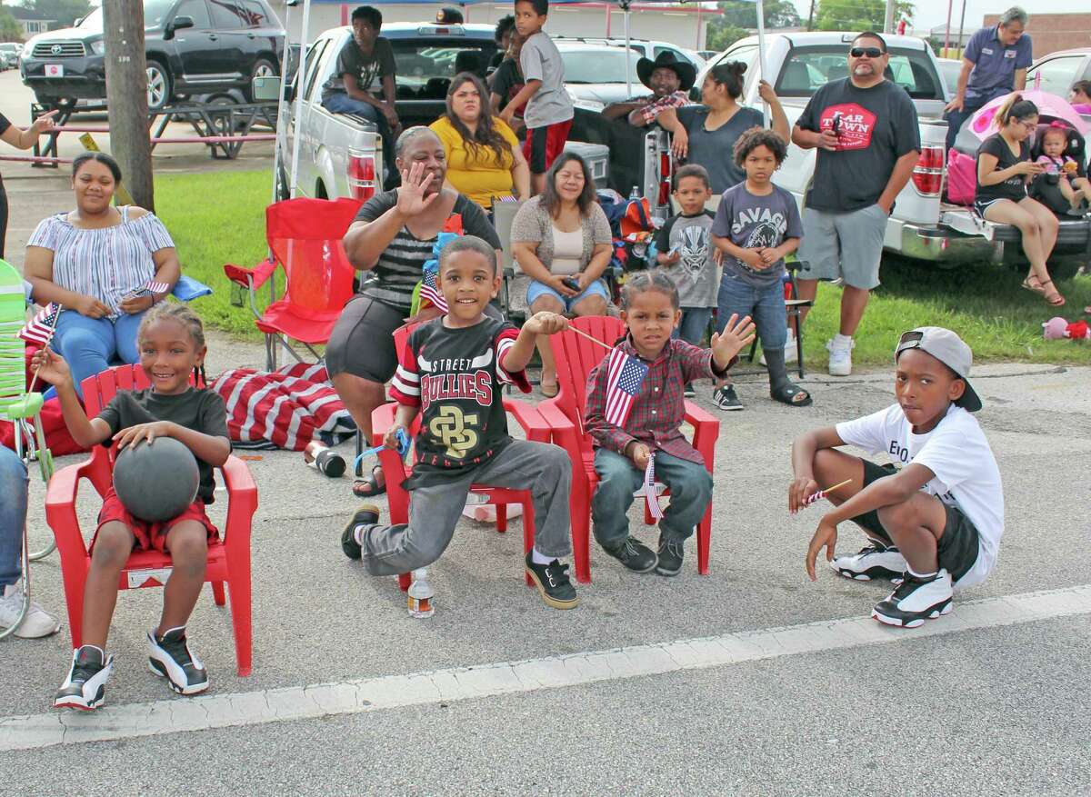 Proposed Calendar Shortens Summer Break By More Than A Week For Fort Bend Isd Students