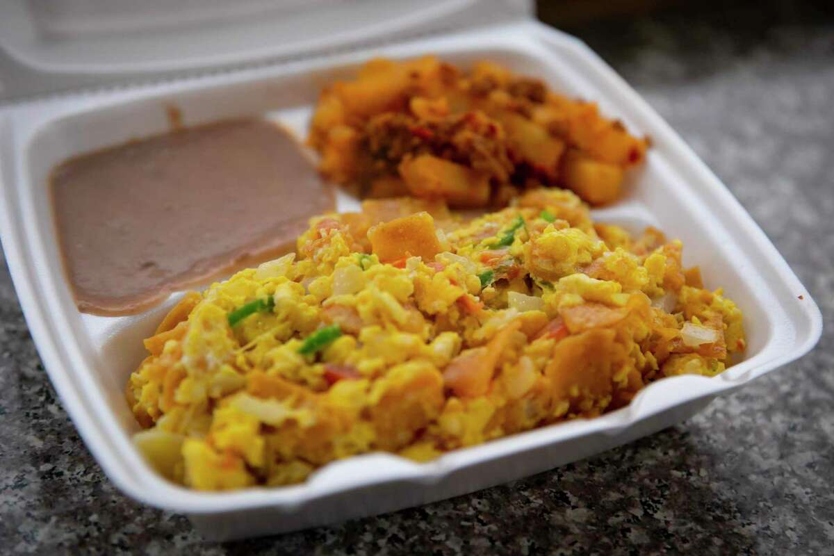 Restaurant review Brothers Taco House in EaDo