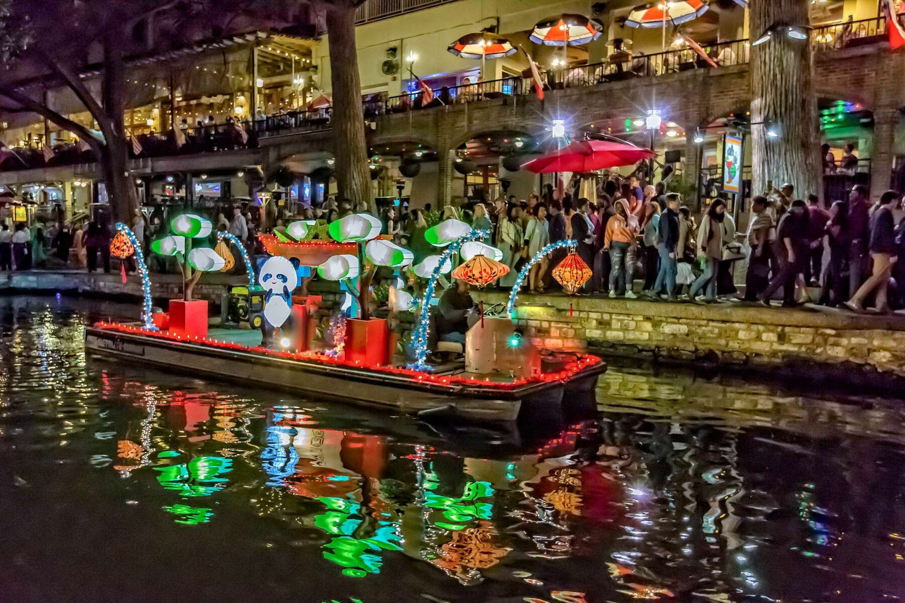 Asian New Year Festival San Antonio San Antonio Celebrates Chinese New Year With Festival River Walk Parade
