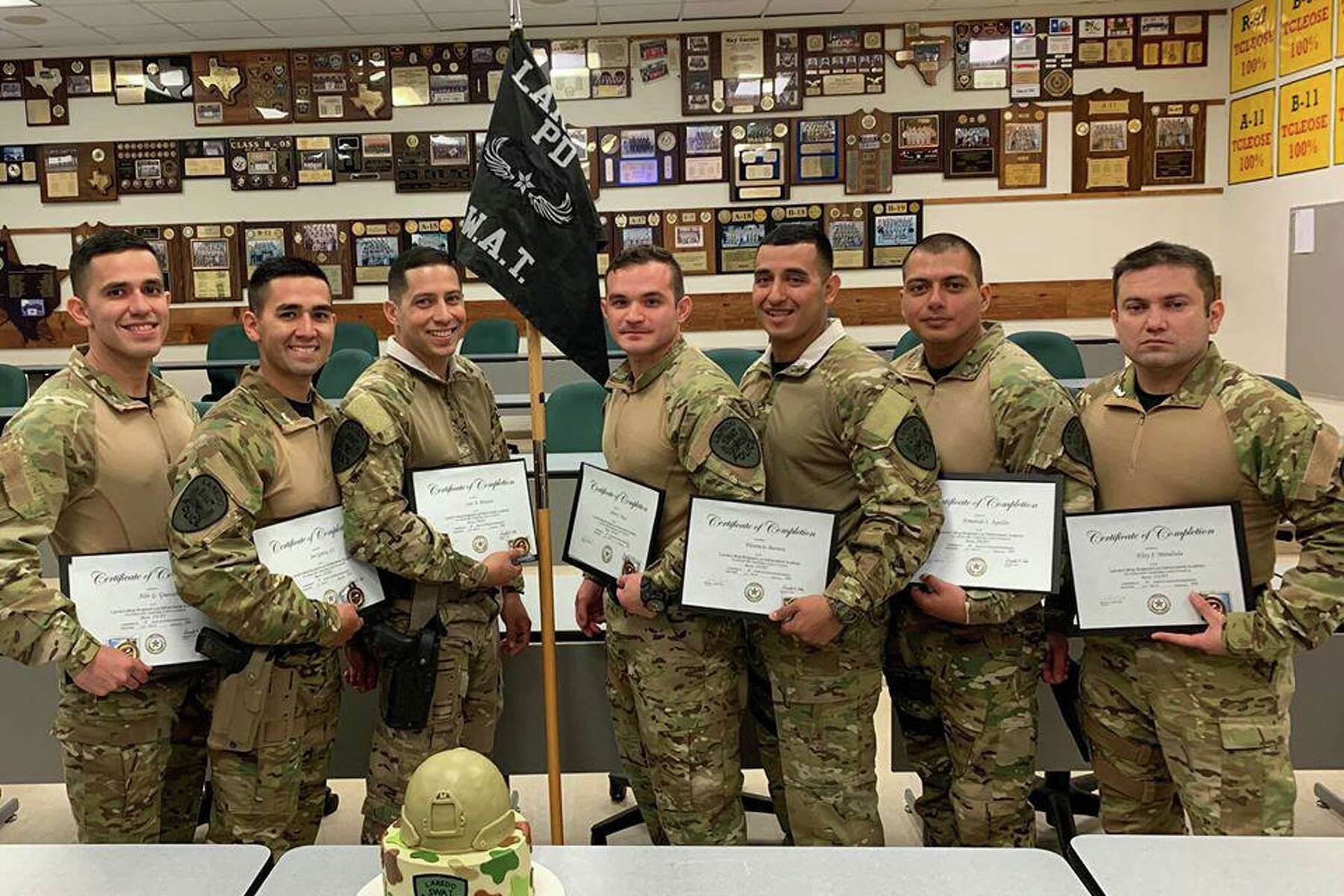 seven-new-officers-join-the-laredo-police-s-swat-team