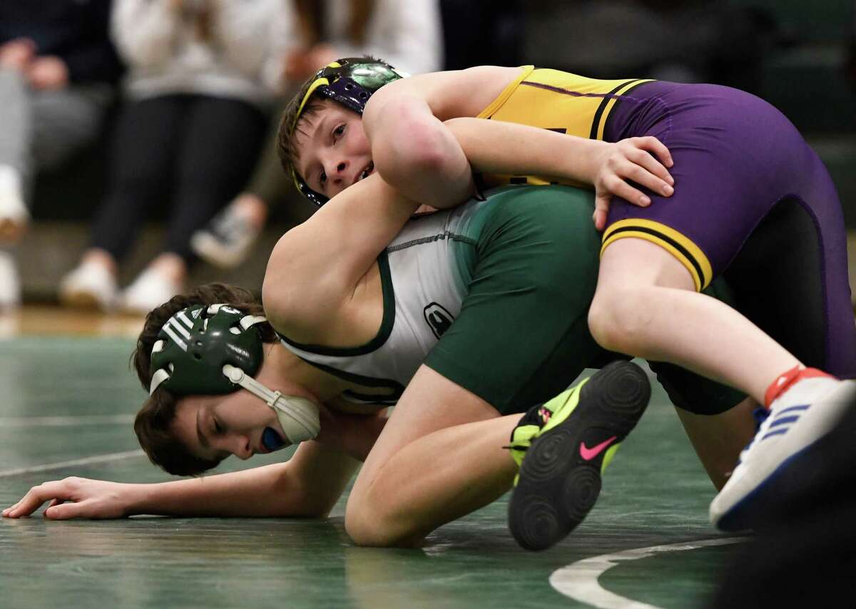 shenendehowa-wins-in-division-i-of-section-ii-wrestling-duals-meet