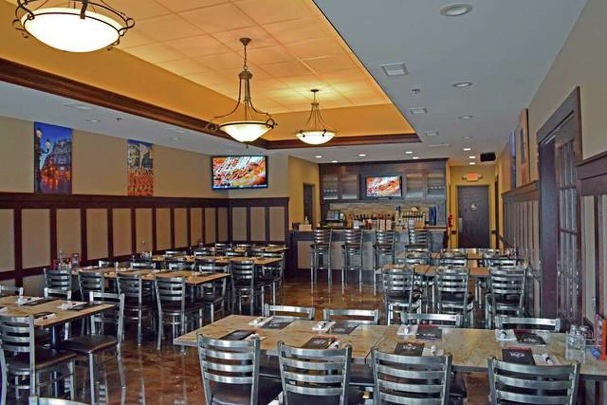 Joe’s Pizza expands, celebrates 10 years of business