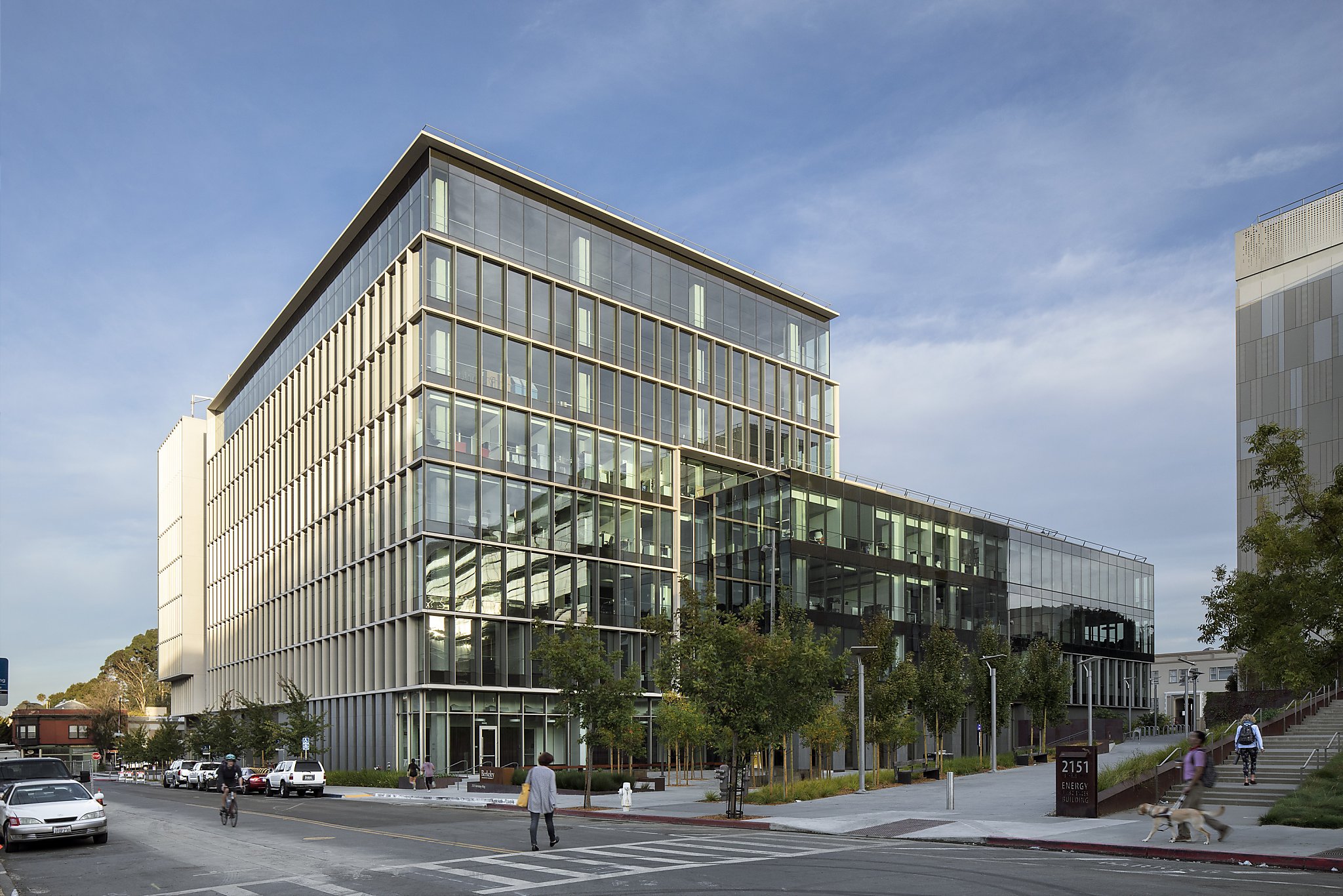 Microsoft expands with East Bay office, a rarity for tech giants