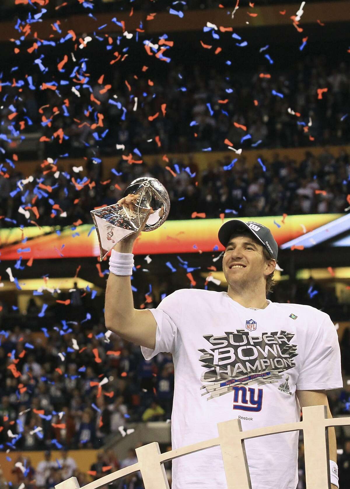 Giants' Eli Manning Retires After 16 Seasons, 2 Super Bowls