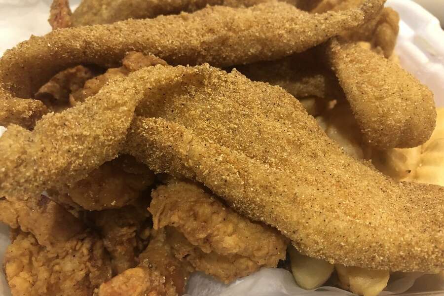 bars with fried fish near me