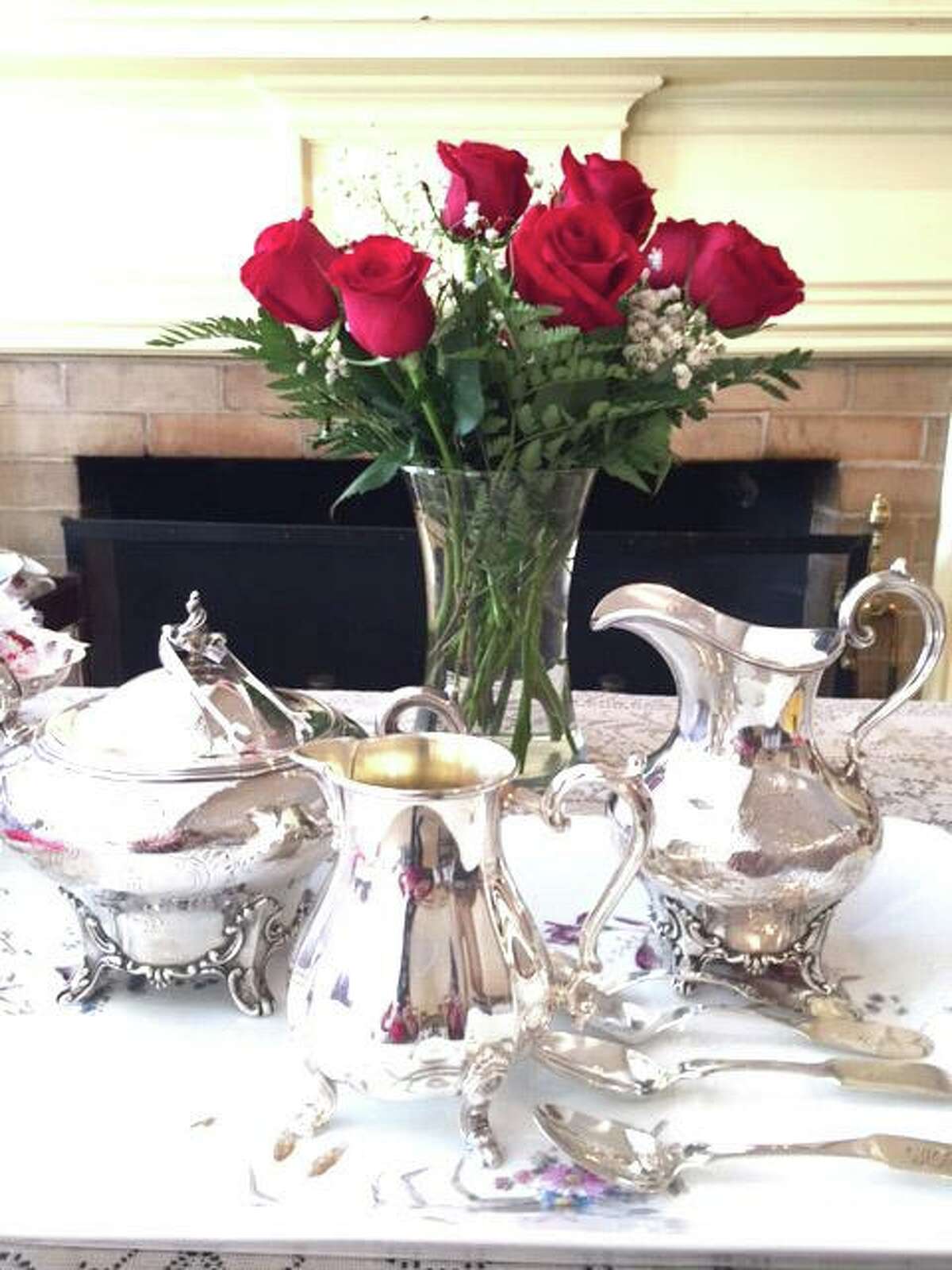 The New Canaan Museum and Historical Society’s annual Valentine’s Tea was held on Friday, February 14, 2020, at 1 p.m.