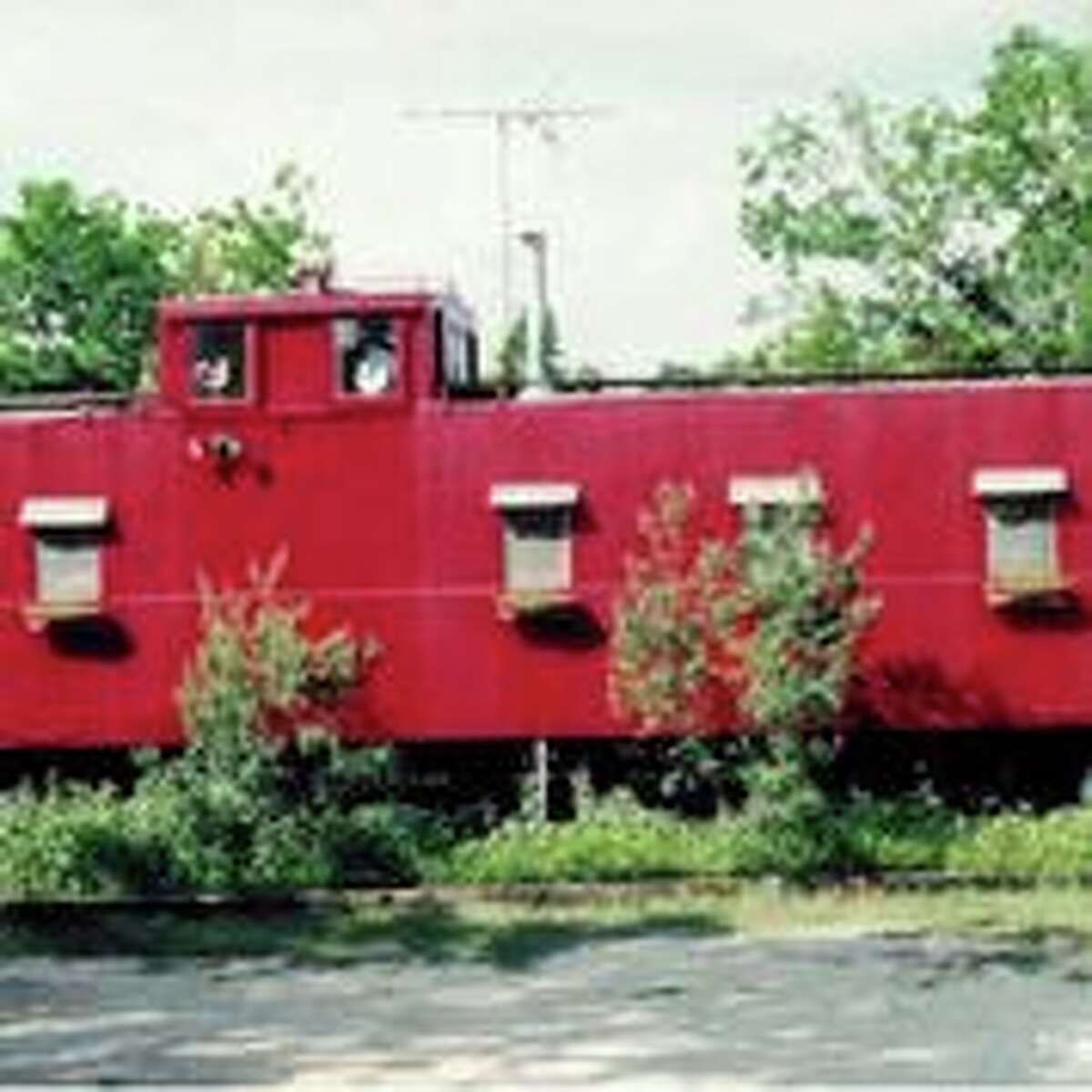 Unique Caboose: Bandera Love trains? Now you can stay in one! This renovated caboose has an antique wood-burning Franklin stove and a large deck that overlooks a private lake, stocked with catfish and bass. 1 bed/1 bath $151 per night GlampingHub.com