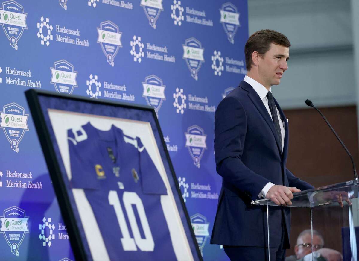 Eli Manning of the New York Giants announces his retirement during a press conference on January 24, 2020 at Quest Diagnostic Training Center in East Rutherford, New Jersey.