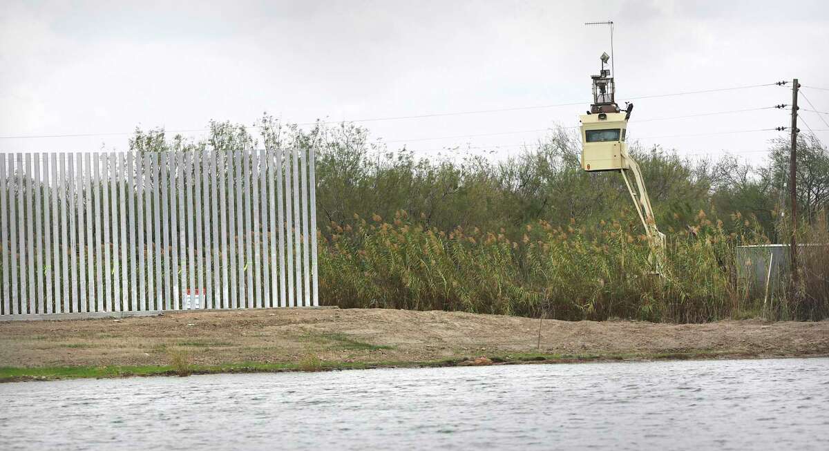 Private border wall in the Rio Grande Valley meets wide opposition ...