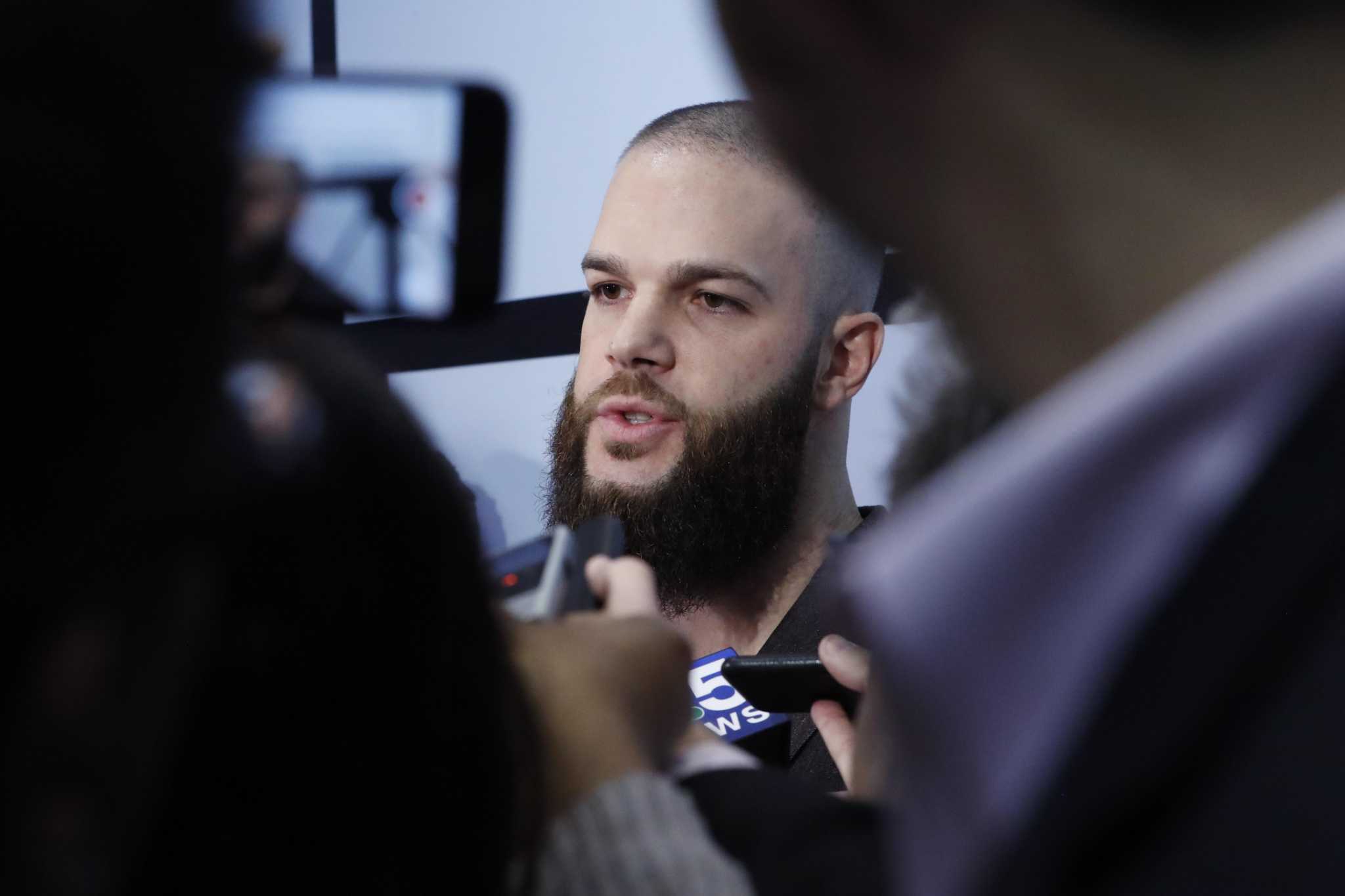 First Astros player apology comes from former pitcher Dallas Keuchel