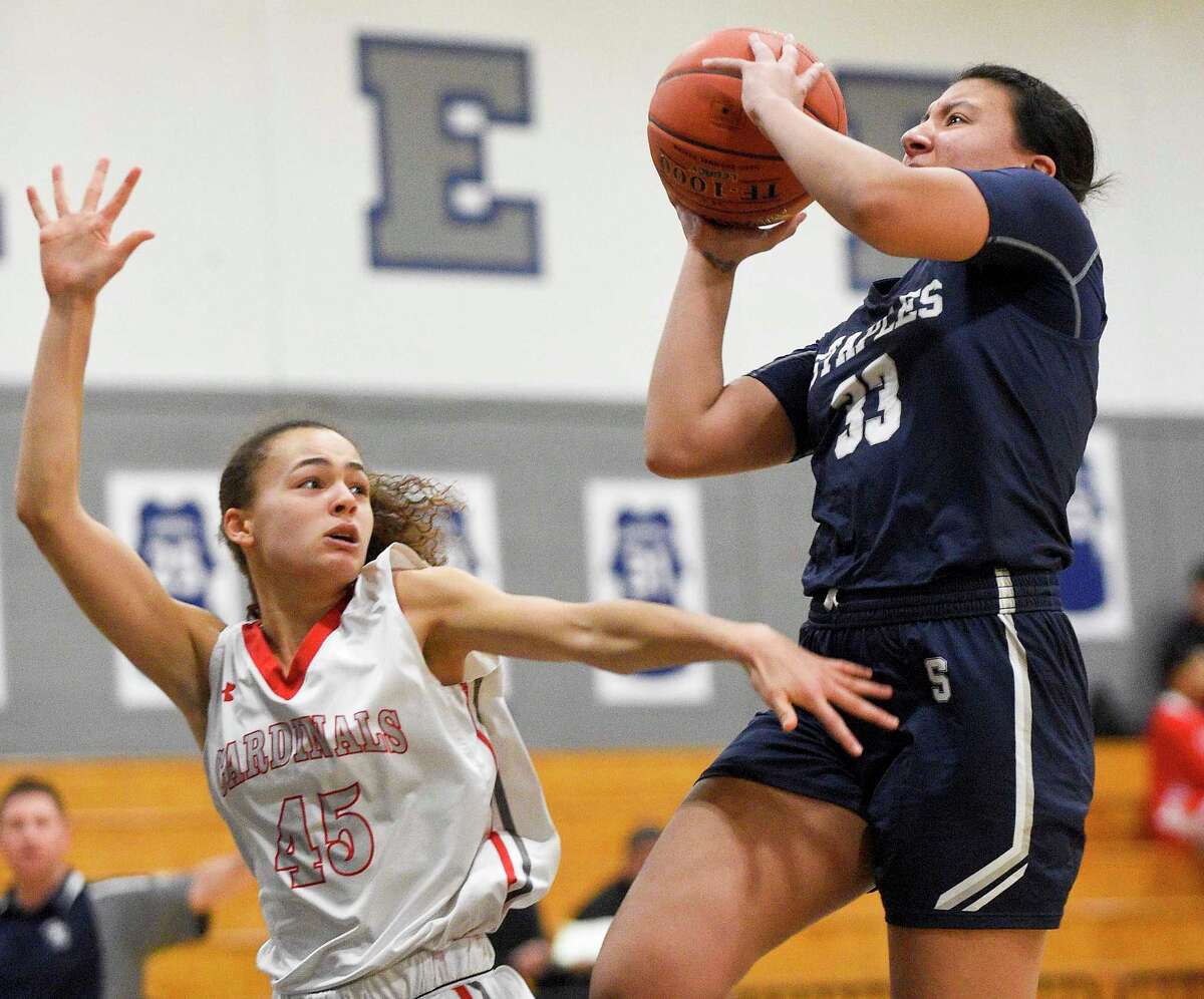 Staples girls basketball team pulls away from Greenwich, behind Gerig