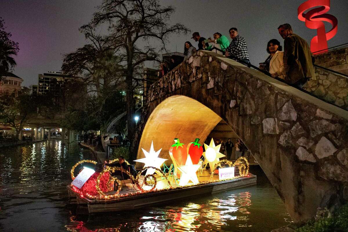 Chinese New Year Parade lights up San Antonio River Walk