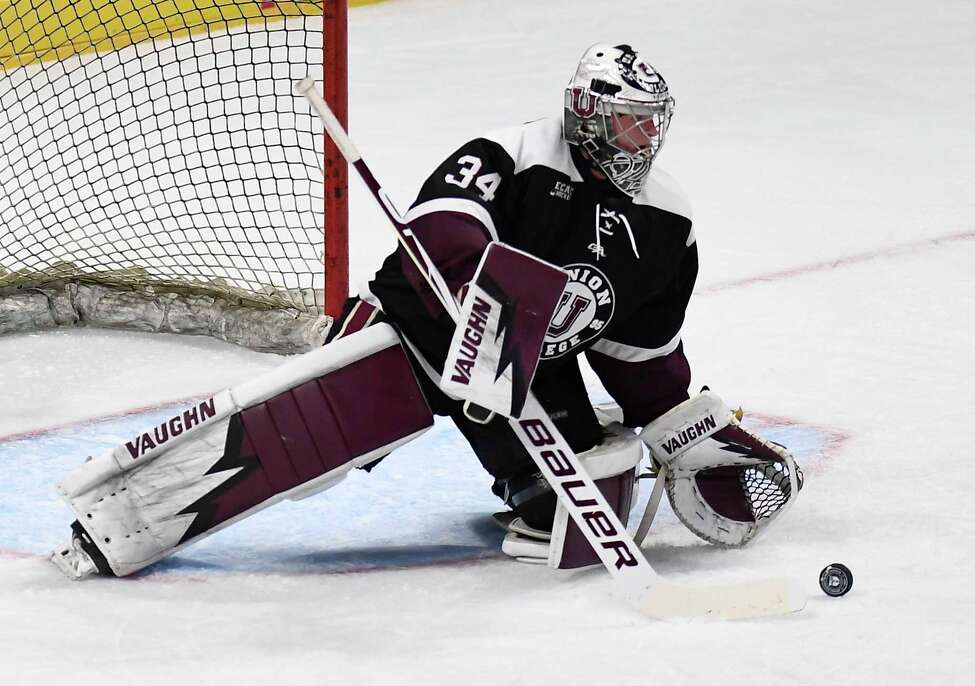 Union goaltender Darion Hanson (34) makes a save against Rensselaer Polytechnic Institute during the first period of the men's Mayor's Cup college hockey game Saturday, Jan. 25, 2020, in Albany, N.Y. (Hans Pennink / Special to the Times Union) ORG XMIT: 012620_Men_HP138
