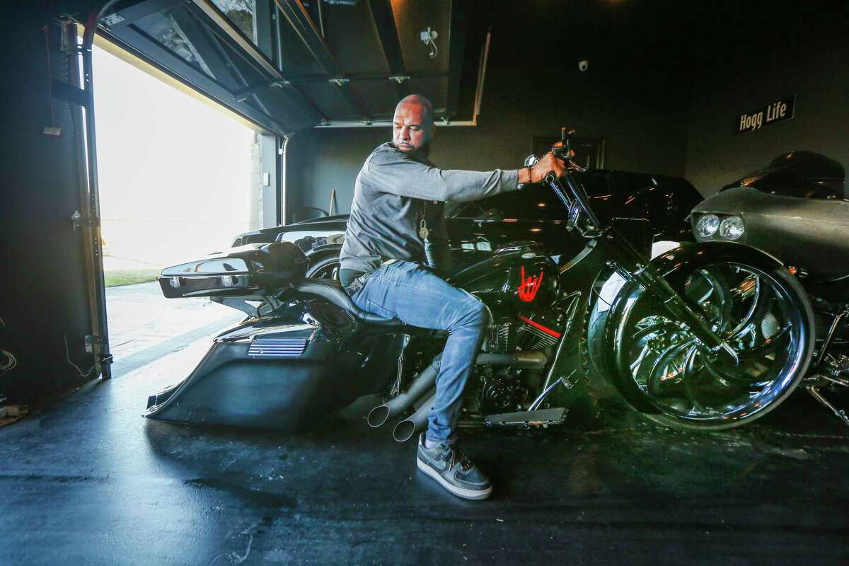 Take a look at Houston rapper Slim Thug's 1M car collection