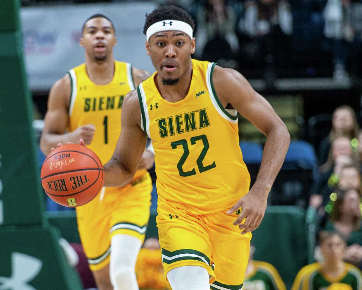 Siena sophomore Jalen Pickett dribbles up court against Quinnipiac at the Times Union Center in Albany NY on Sunday, Jan. 26, 2019 (Jim Franco/Special to the Times Union.)
