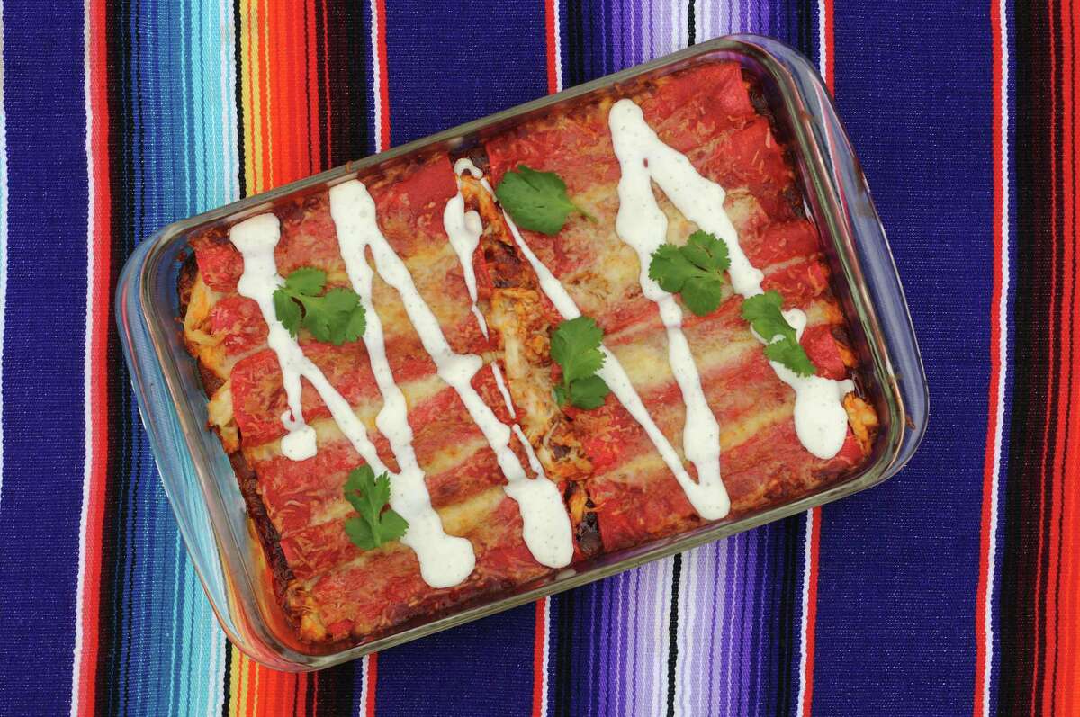 Recipe Hidden Valley’s Ranch Dressing Enchiladas with Chicken