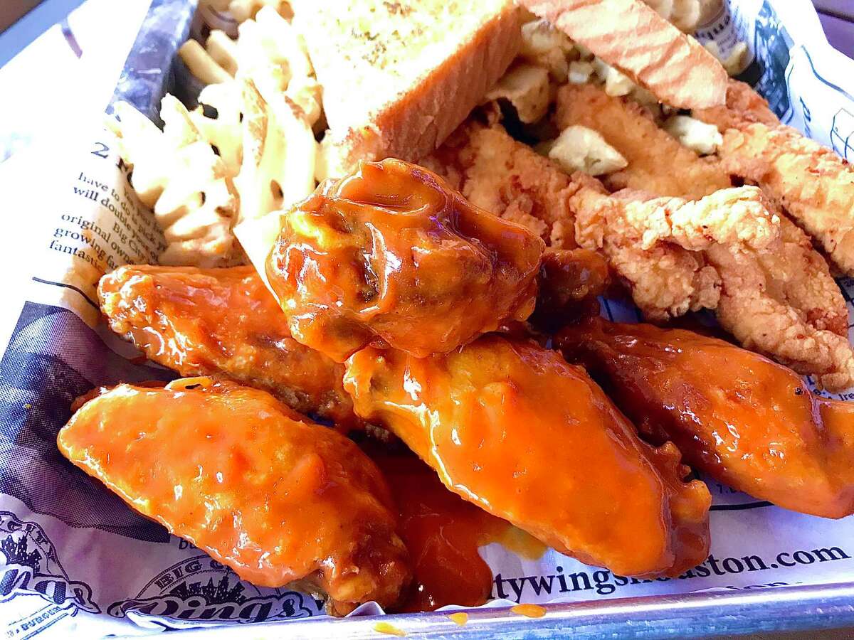 Chicken wing sales take flight for Super Bowl Sunday