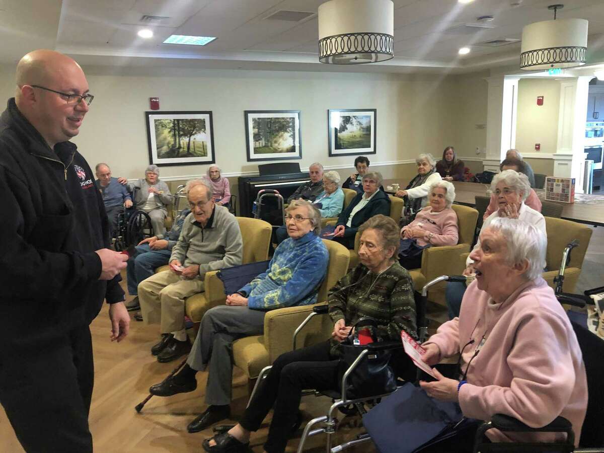 Brightview Shelton residents get first aid training