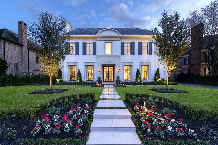 Newly-constructed River Oaks home outfitted with 2-story luxury closet ...