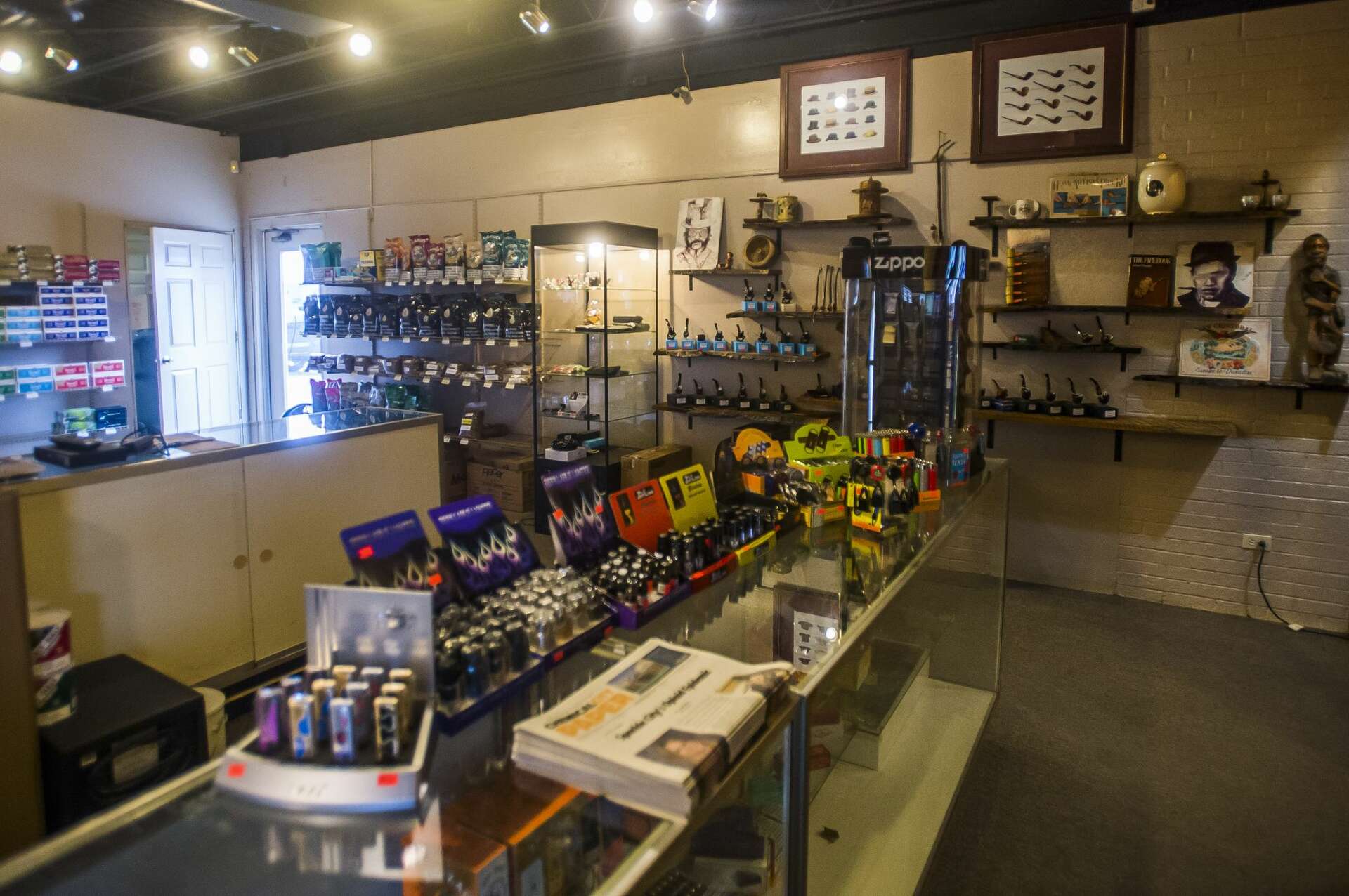 Tobacco Shoppe of Midland celebrates 25 years