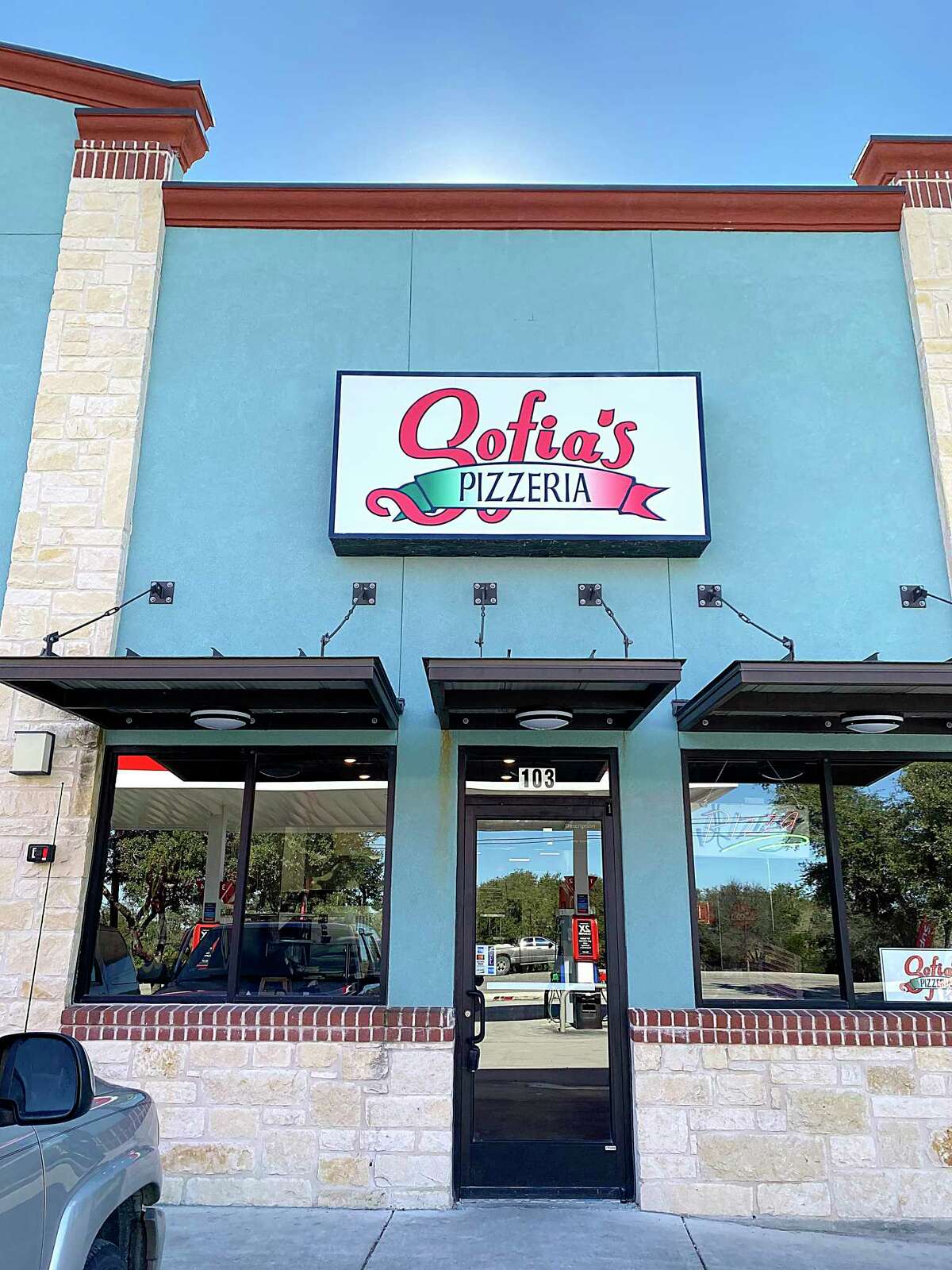 Sofia's Pizzeria sits in a small strip center on Potranco Road that includes a convenience store, gas station and a Mexican restaurant.