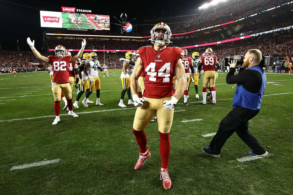 SANTA CLARA, CALIFORNIA - JANUARY 19: Kyle Juszczyk #44 of the San Francisco 49ers celebrates after winning the NFC Championship game against the Green Bay Packers at Levi's Stadium on January 19, 2020 in Santa Clara, California. The 49ers beat the Packers 37-20. (Photo by Ezra Shaw/Getty Images)