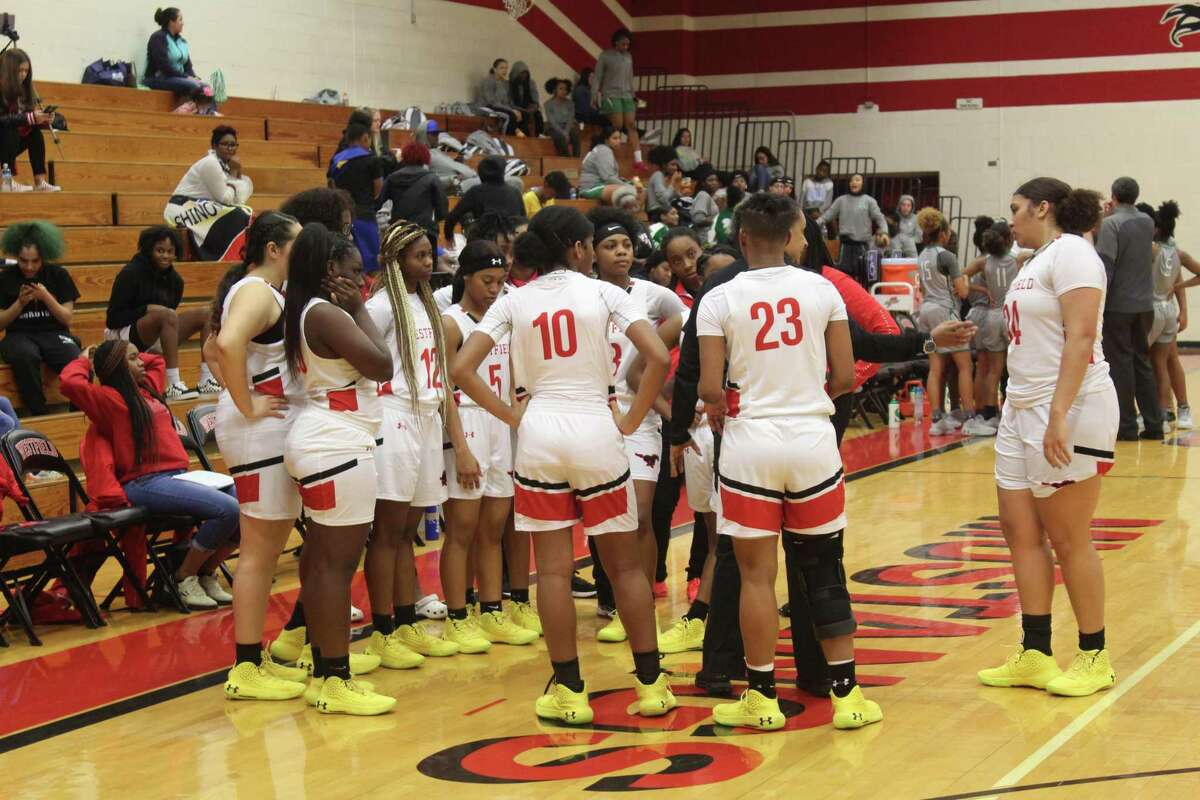 Westfield girls basketball sets sights on district title, playoffs