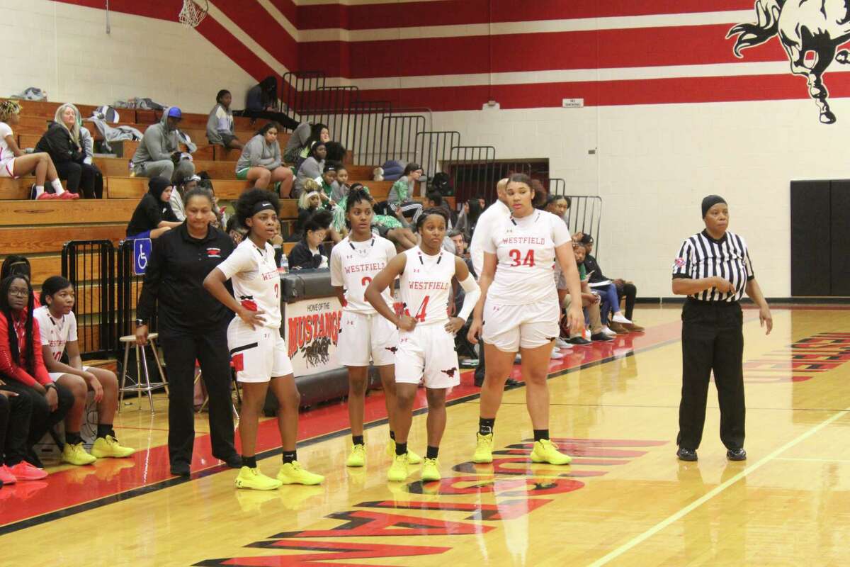 Westfield girls basketball sets sights on district title, playoffs