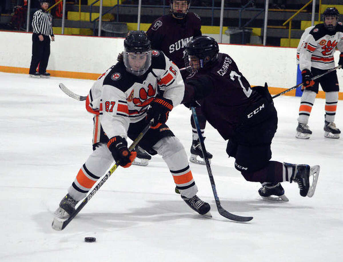 HOCKEY Tigers lose playoff opener