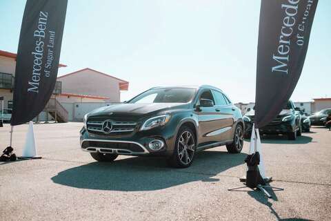 Mercedes Dealer Puts Students Safe Driving On The Fast Track