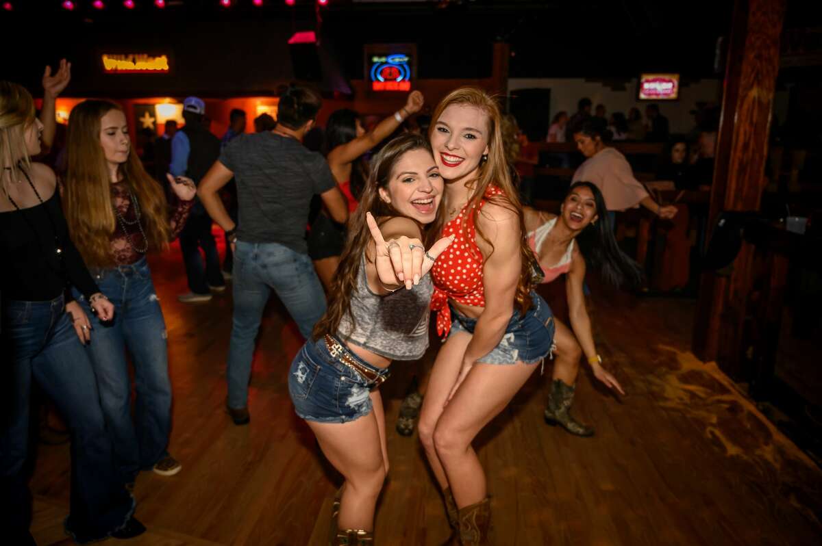 Photos: San Antonio got down and dirty at Wild West's Daisy Dukes cont...