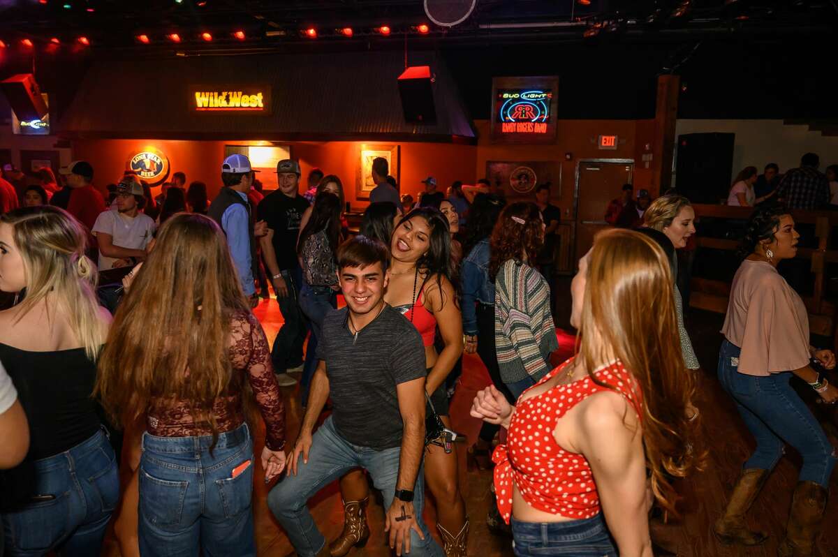 Photos: San Antonio got down and dirty at Wild West's Daisy Dukes contest