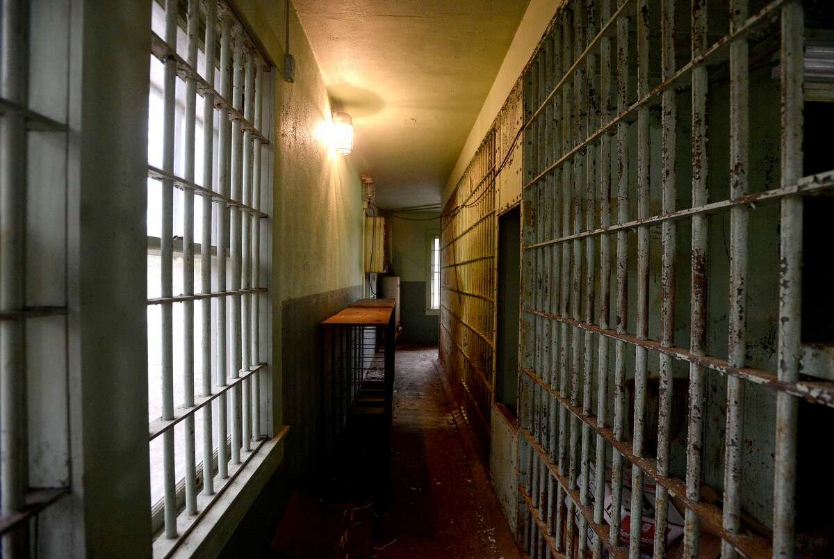 Haunting photos show abandoned Orange jail