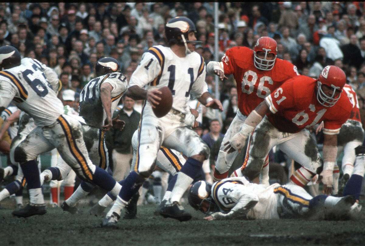 Refreshing Moments in Chiefs History: Len Dawson to Otis Taylor in Super  Bowl IV