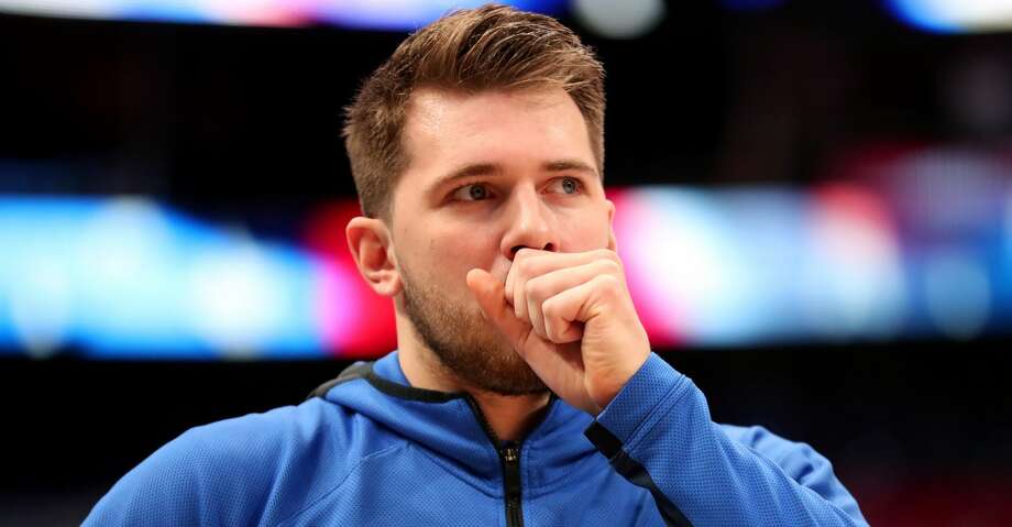 Mavericks star Luka Doncic out at least six games ...