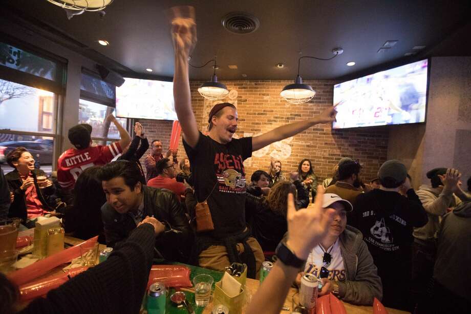 San Francisco 49ers Fans Cheer Despair Watching Super Bowl 54