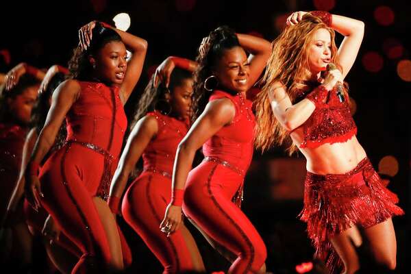 Shakira And Jennifer Lopez S Fiery Song Dance At Super Bowl