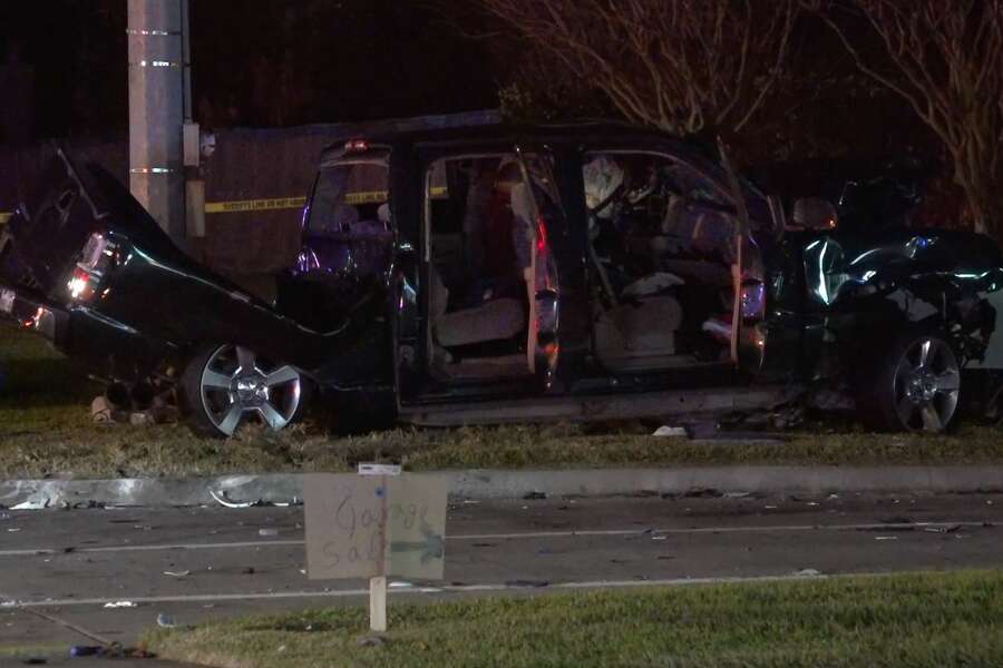 Slick Roads Led To Fatal Crash On Sw Freeway Freeway Crash