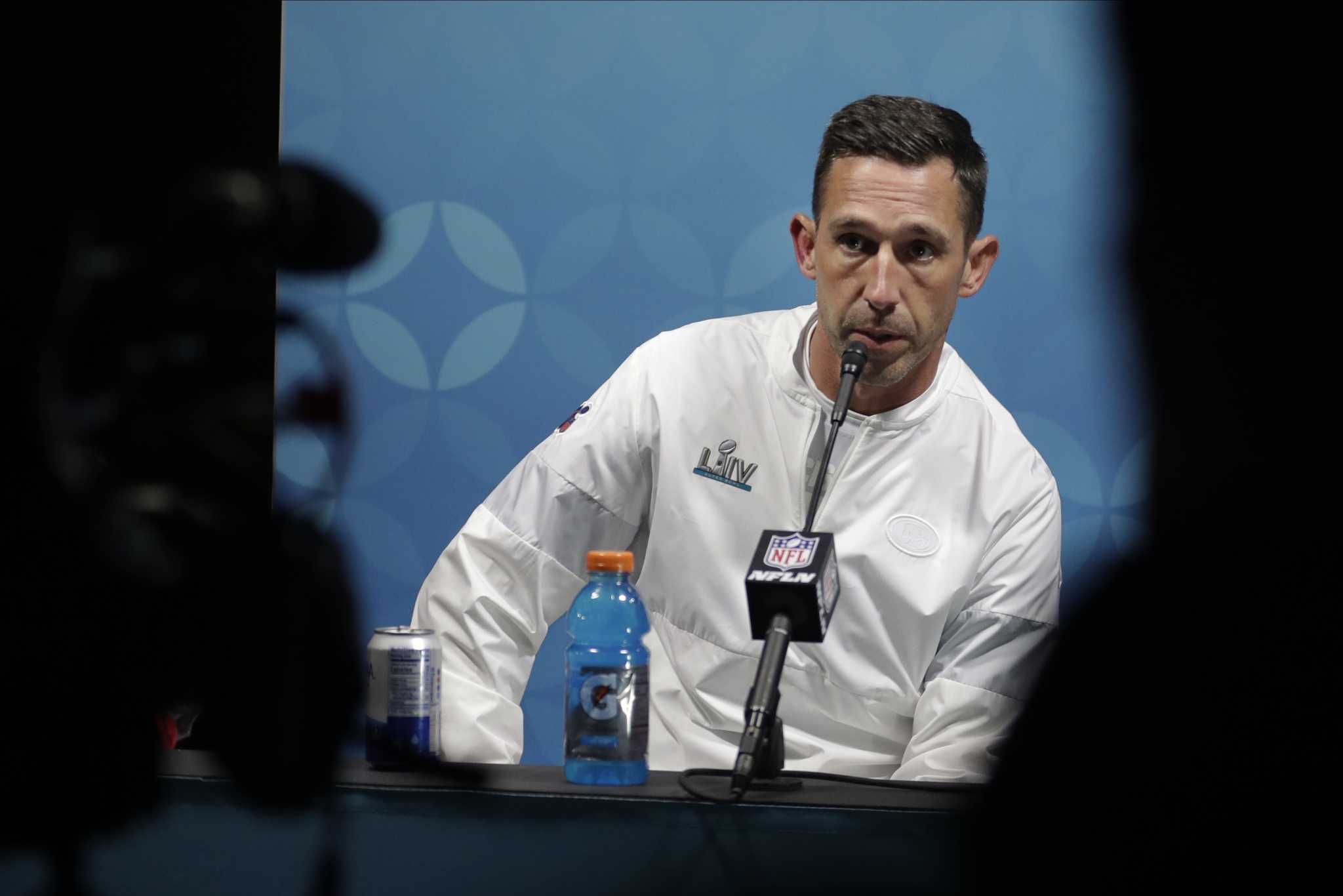 Kyle Shanahan questions those who question his play-calling 